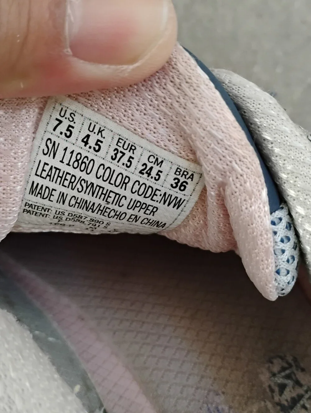 Skechers D'Lites Navy and Light Pink Sneakers